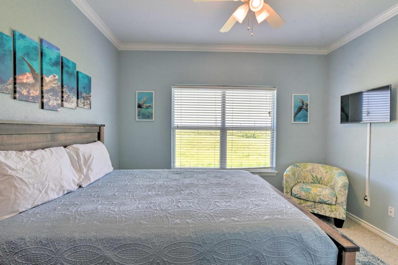 فيلا Bright Crystal Beach House, Walk To Coast! Bolivar Peninsula المظهر الخارجي الصورة