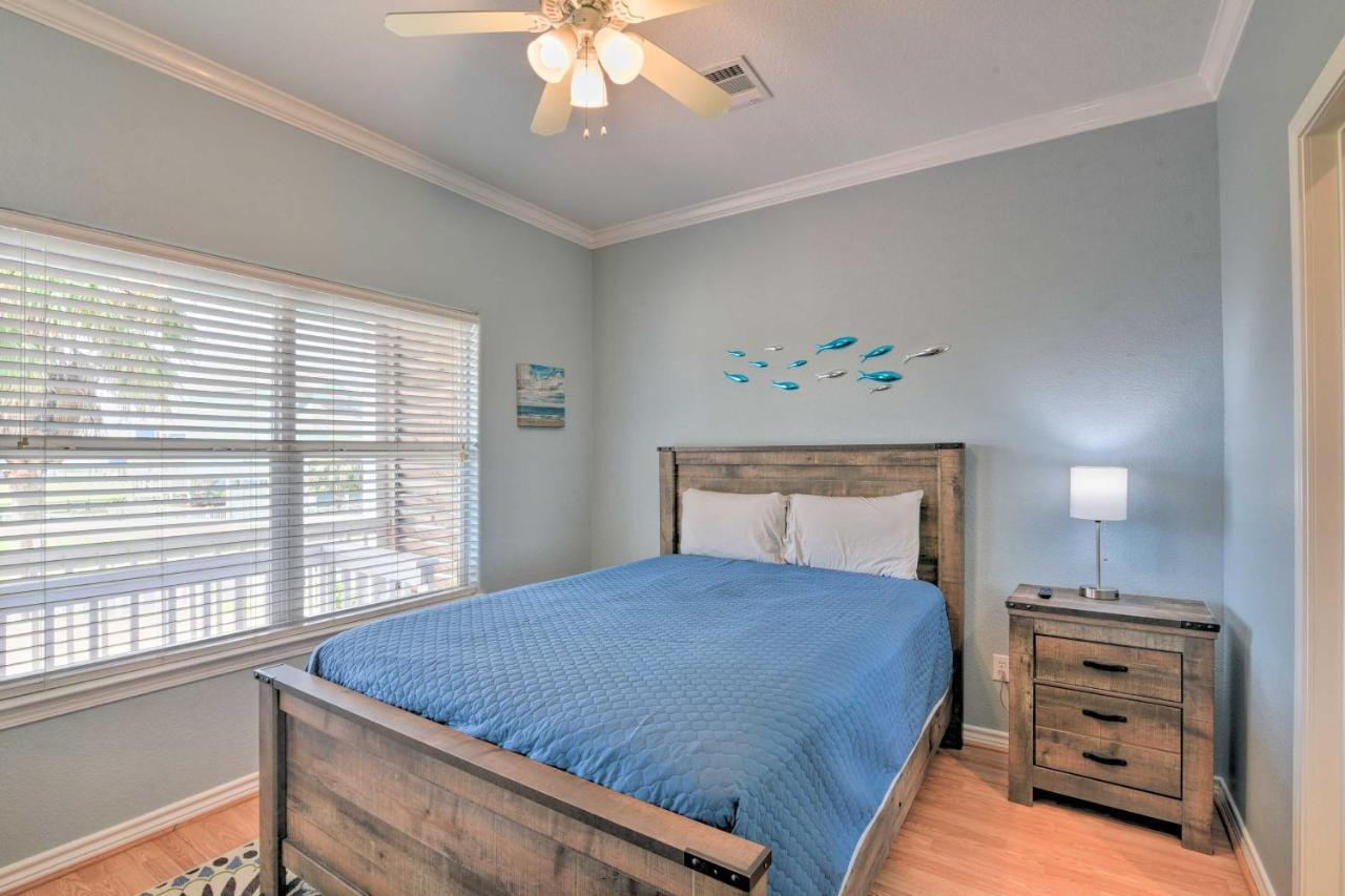 فيلا Bright Crystal Beach House, Walk To Coast! Bolivar Peninsula المظهر الخارجي الصورة